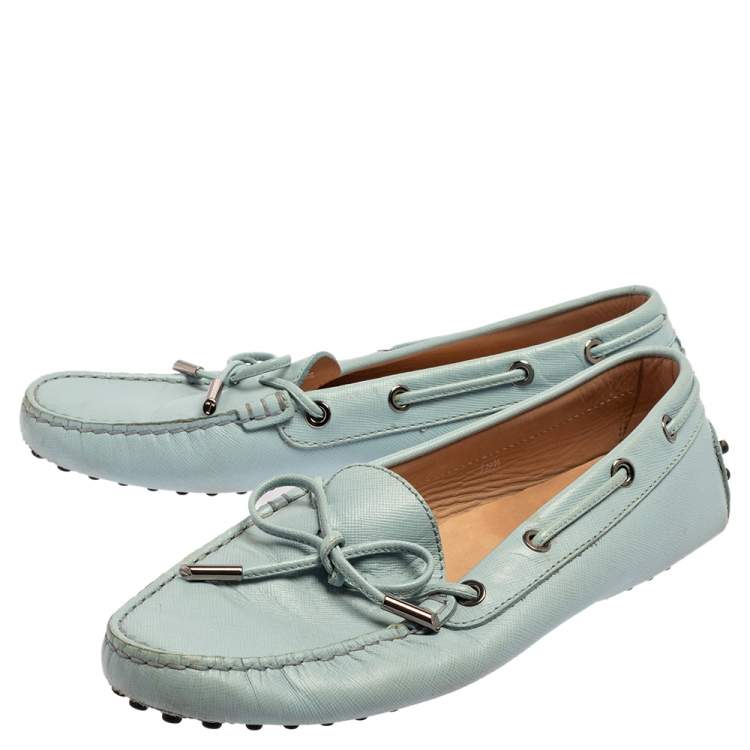 Pre Owned Tod's Blue Leather Gommino Slip On Loafers Size 38.5