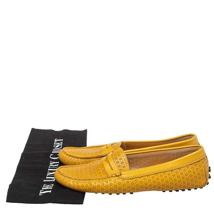 Pre Owned Tod's Yellow Lasercut Leather Gommino Driving Loafers Size 38