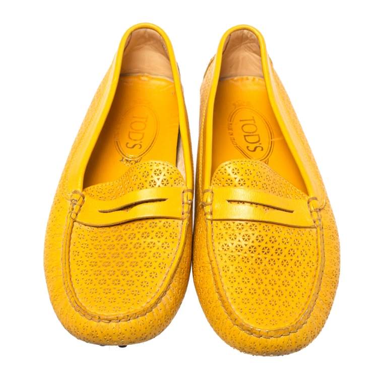 Pre Owned Tod's Yellow Lasercut Leather Gommino Driving Loafers Size 38