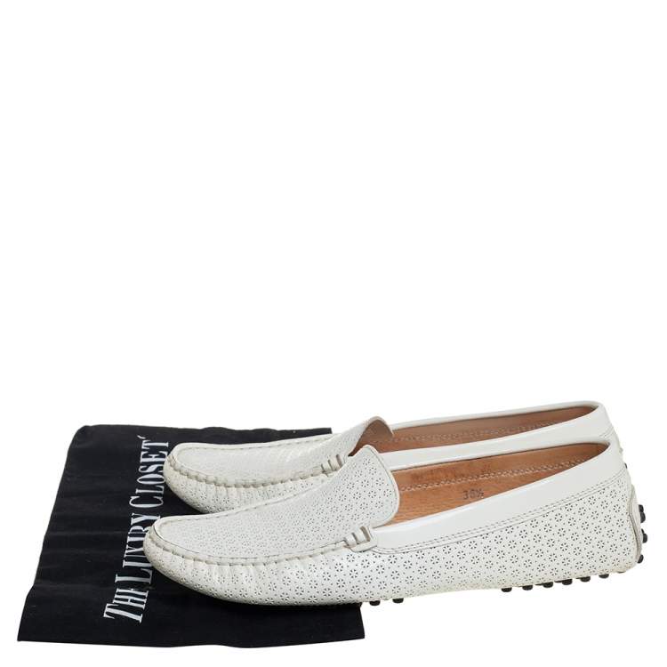 Pre Owned Tod's White Lasercut Patent Leather Gommino Driving Loafers Size 38.5