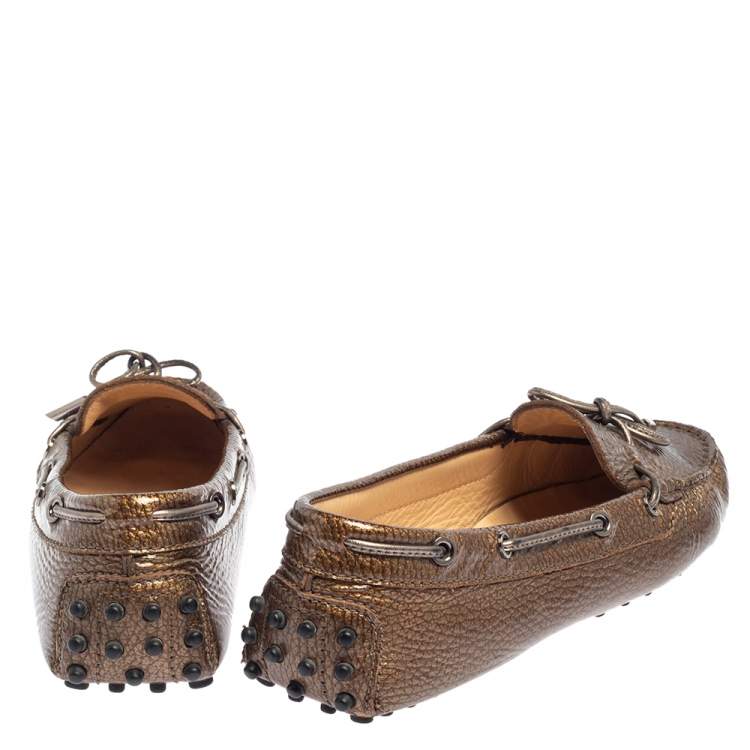 Pre Owned Tod's Metallic Bronze Patent Textured Leather Gommino Driving Loafers Size 38