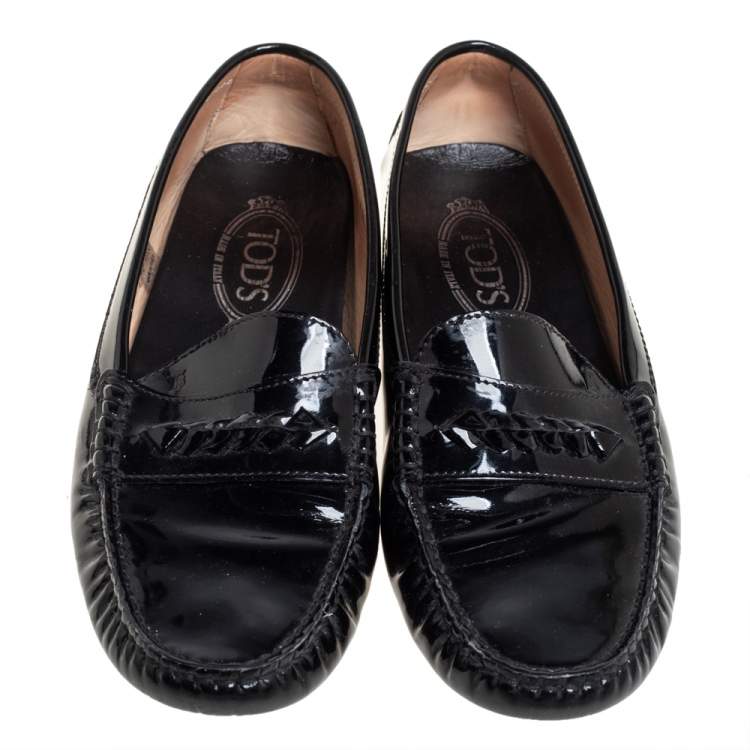 Pre Owned Tod's Black Patent Leather Slip On Loafers Size 40