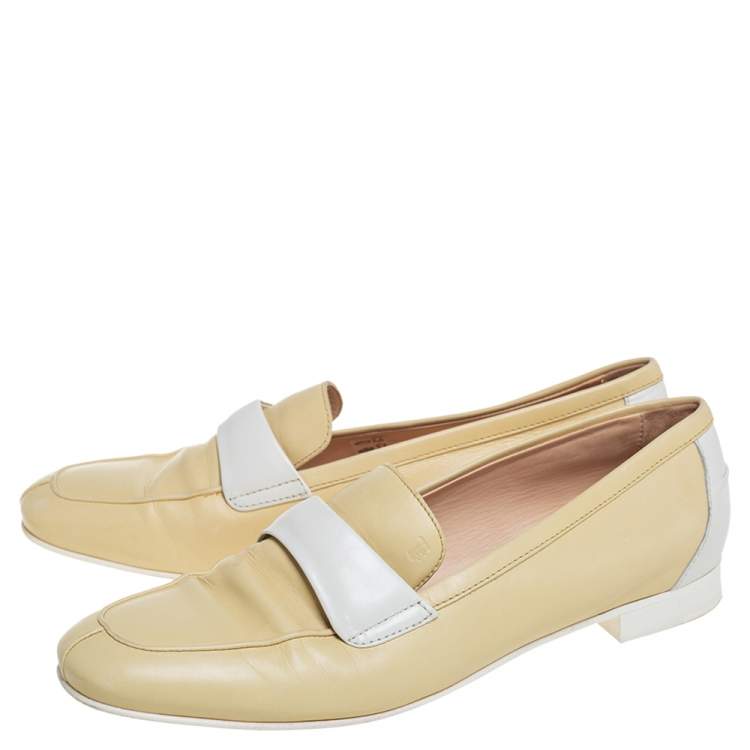 Pre Owned Tod's Yellow Leather Slip On Loafers Size 39