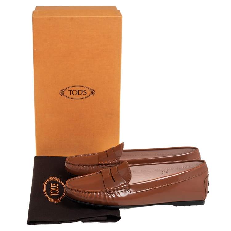 مملوكة مسبقًا Tod's Brown Patent Leather Gomma Loafers Size 36.5