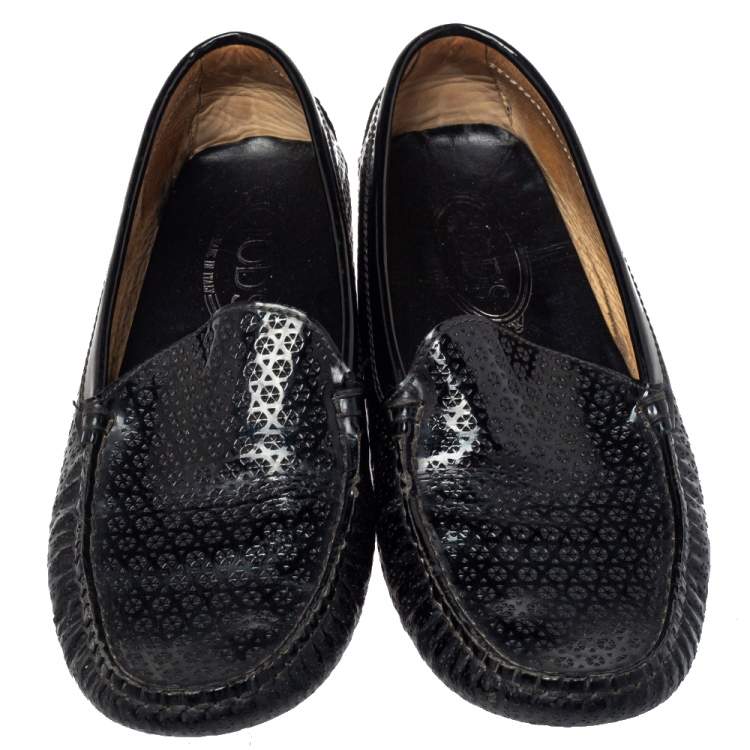 Pre Owned Tod's Black Patent Leather Slip on Loafers Size 38