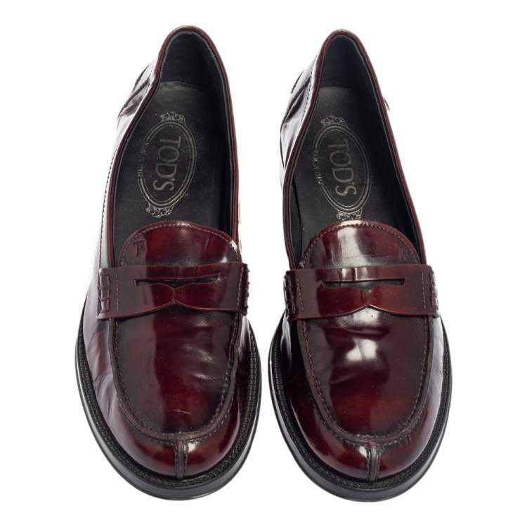 Pre Owned Tod's Burgundy Patent Leather Penny Loafers Size 37