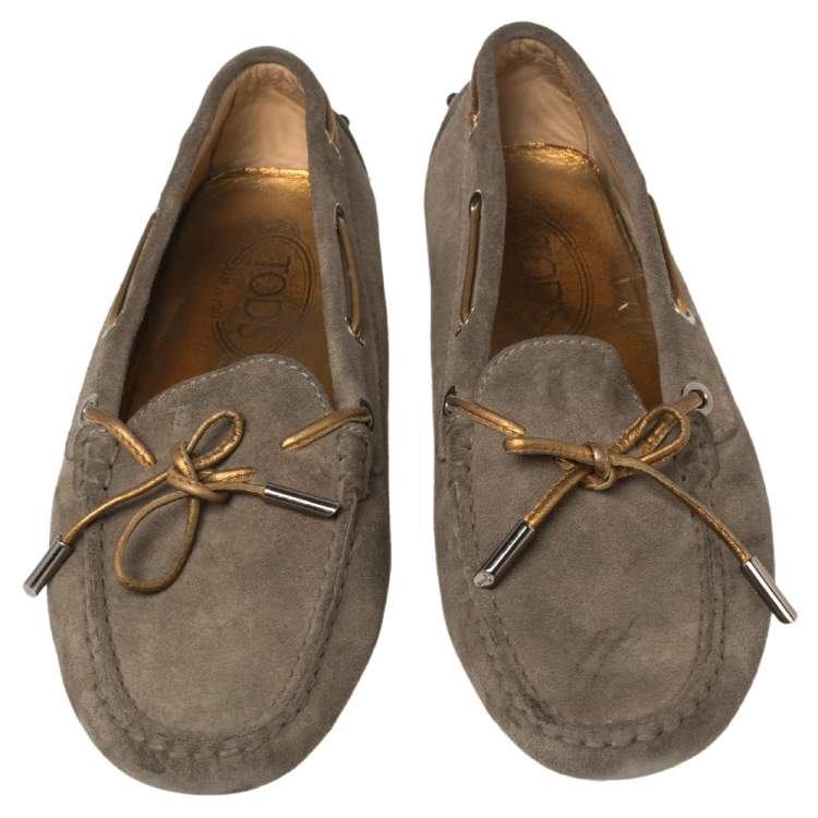 Pre Owned Tod's Beige Suede Bow  Loafers Size 37