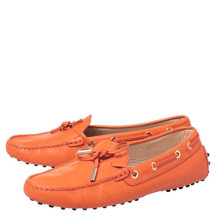 Pre Owned Tod's Orange Leather Bow Slip On Loafers Size 39
