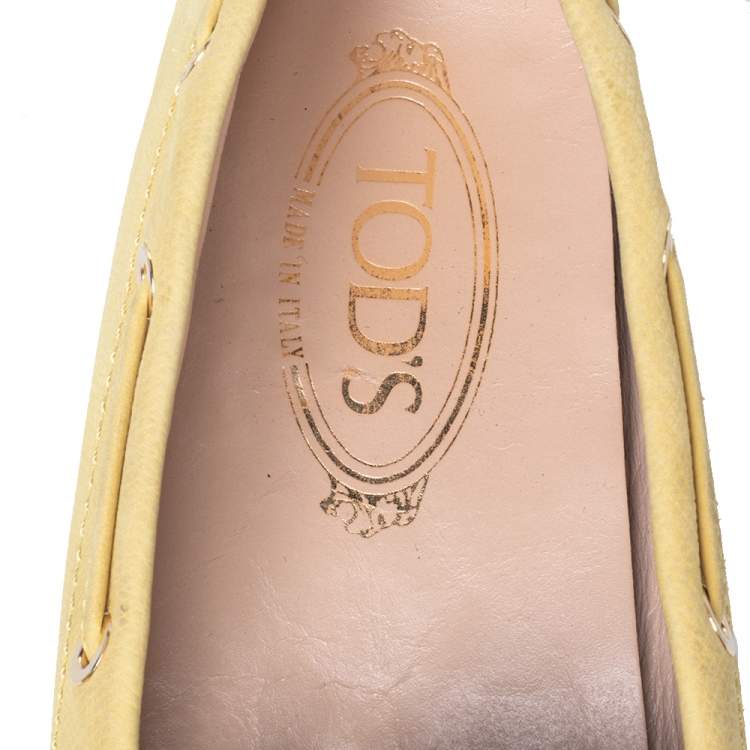 Pre Owned Tod's Yellow Leather Bow Slip On Loafers Size 39
