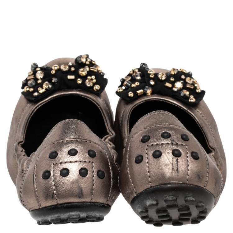 Pre Owned Tod's Grey Leather Crystal Embellished Bow Ballet Flats Size 37.5