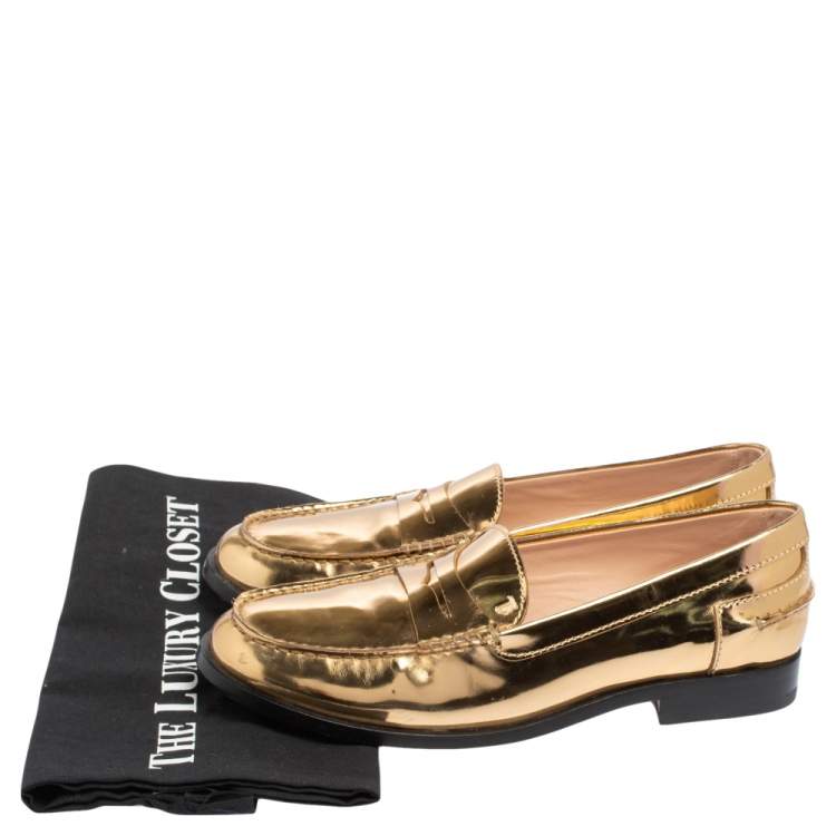مملوكة مسبقًا Tod's Gold Glossy Leather Penny Loafers Size 39