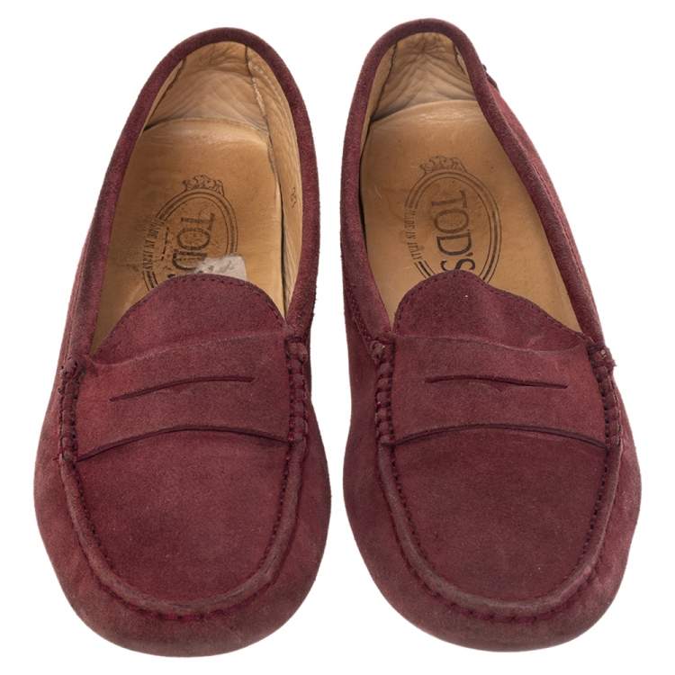 Pre Owned Tod's Burgundy Suede Gommino Slip On Loafers Size 37