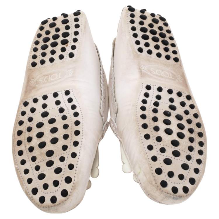 مملوكة مسبقًا Tod's White Leather Laser Cut Fringe Slip On Loafer Size 37