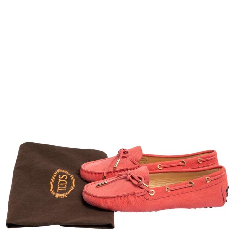 Pre Owned Tod's Pink Suede Bow Slip On Loafers Size 36.5