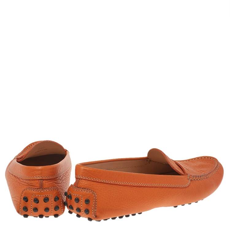 Pre Owned Tod's Orange Leather Gommino Slip On Loafers Size 39.5