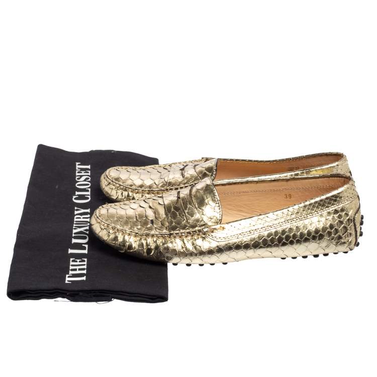 مملوكة مسبقًا Tod's Gold Python Leather Penny Slip On Loafers Size 39