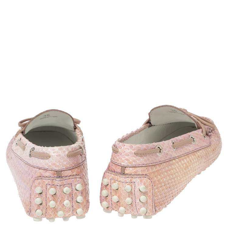 Pre Owned Tod's Pink Python Leather Bow Loafers Size 36