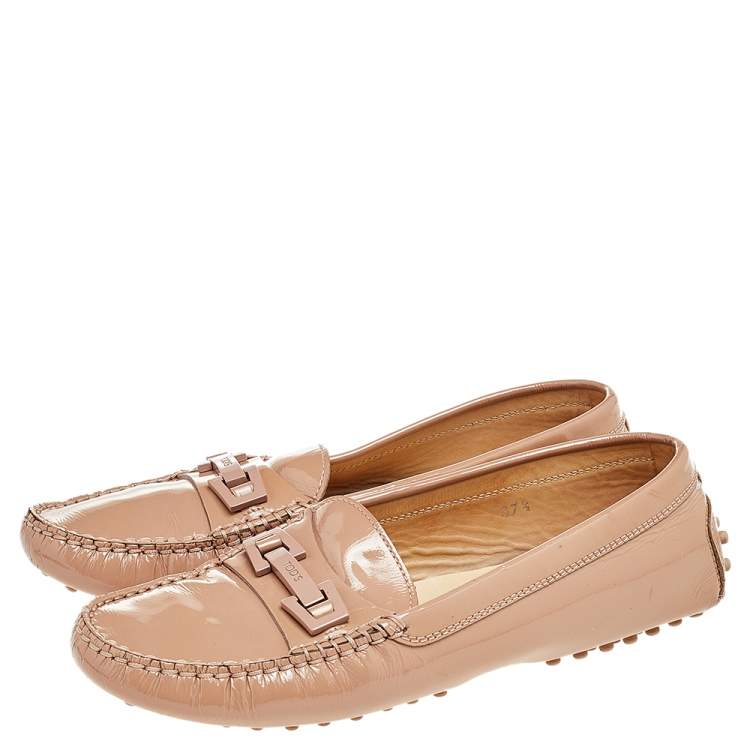 Pre Owned Tod's Beige Patent Leather Logo Bit Slip On Loafers Size 37.5