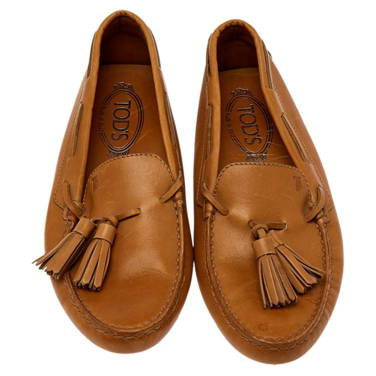 مملوكة مسبقًا Tod's Brown Leather Slip on Loafers Size 37