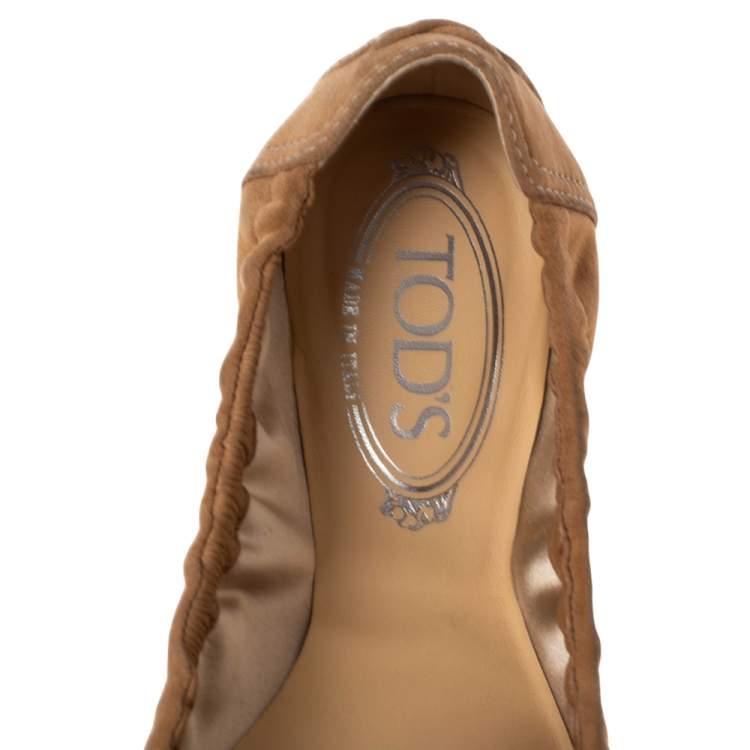 Pre Owned Tod's Tan/Yellow Patent Leather and Suede Scrunch Loafers Size 38.5