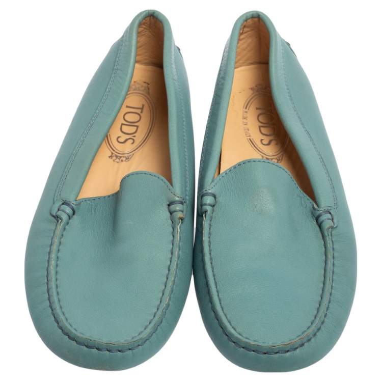 Pre Owned Tod's Blue Leather Slip On Loafers 37.5