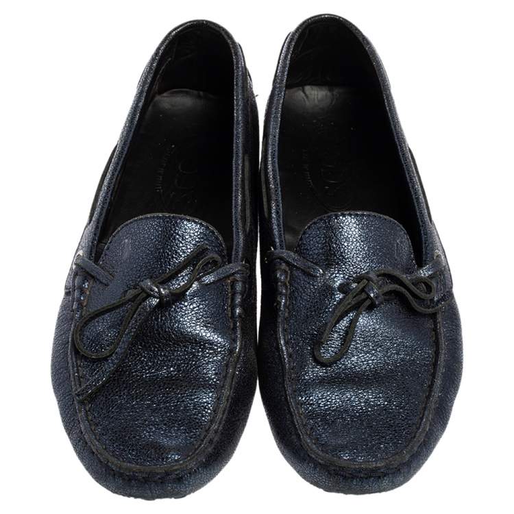 Pre Owned Tod's Metallic Blue Leather Gommino Slip On Loafers Size 38