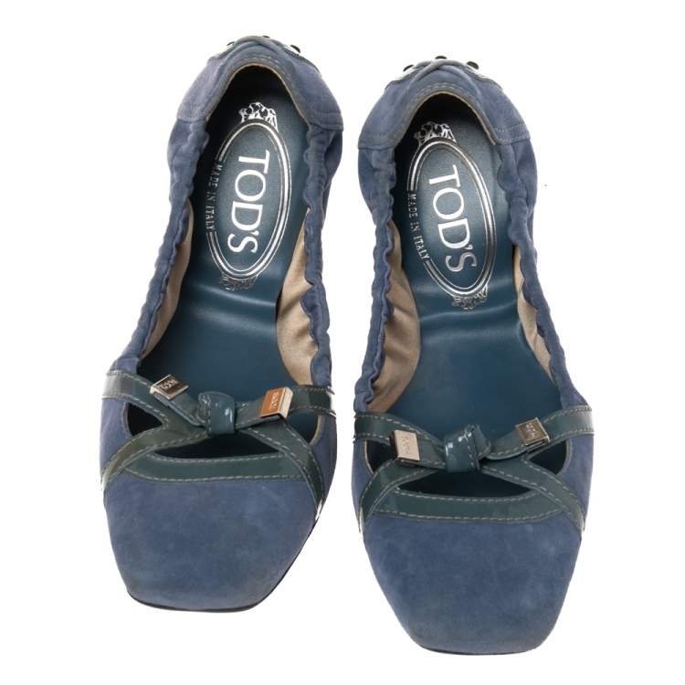 Pre Owned Tod's Blue Suede And Patent Leather Bow Scrunch Ballet Flats Size 37