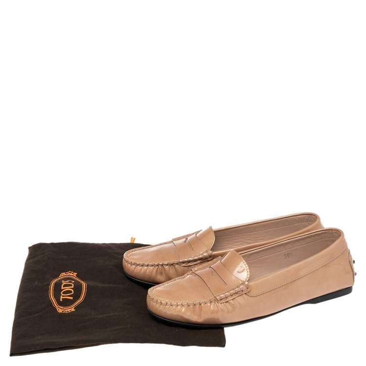 Pre Owned Tod's Beige Textured Patent Leather Penny Slip On Loafers Size 38.5