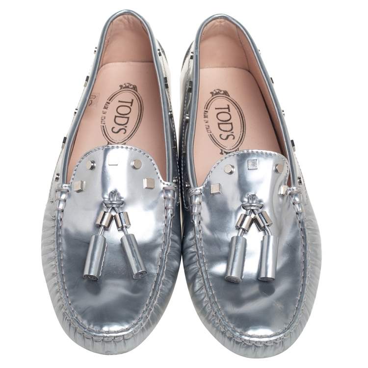 Pre Owned Tod's Silver Leather Studded Tassel Loafers Size 40.5
