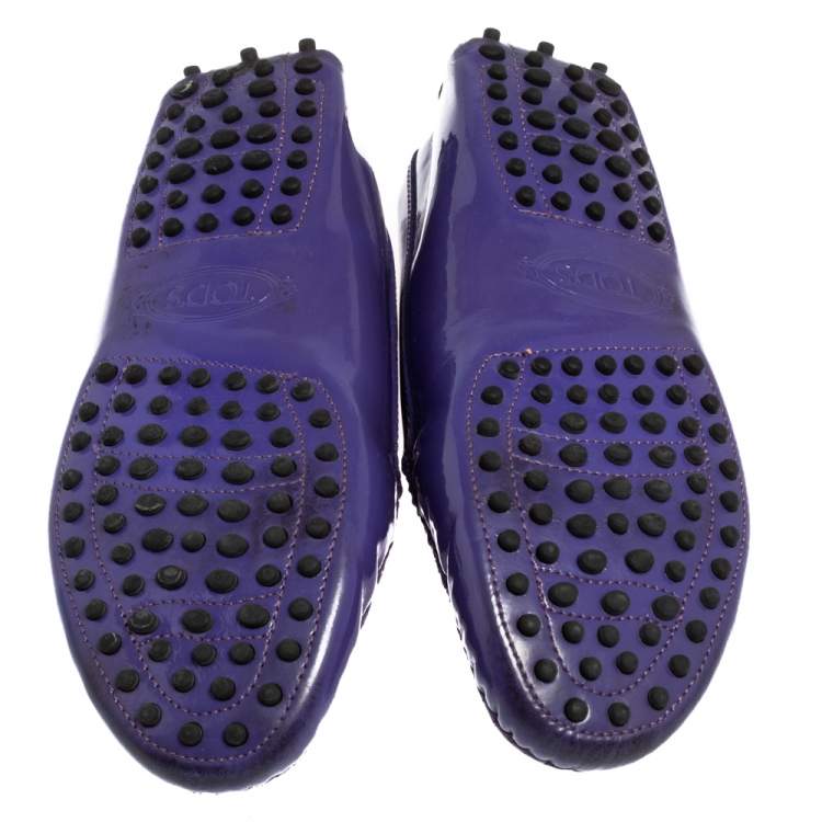 مملوكة مسبقًا Tod's Purple Patent Leather Gommini Penny Loafers Size 37.5