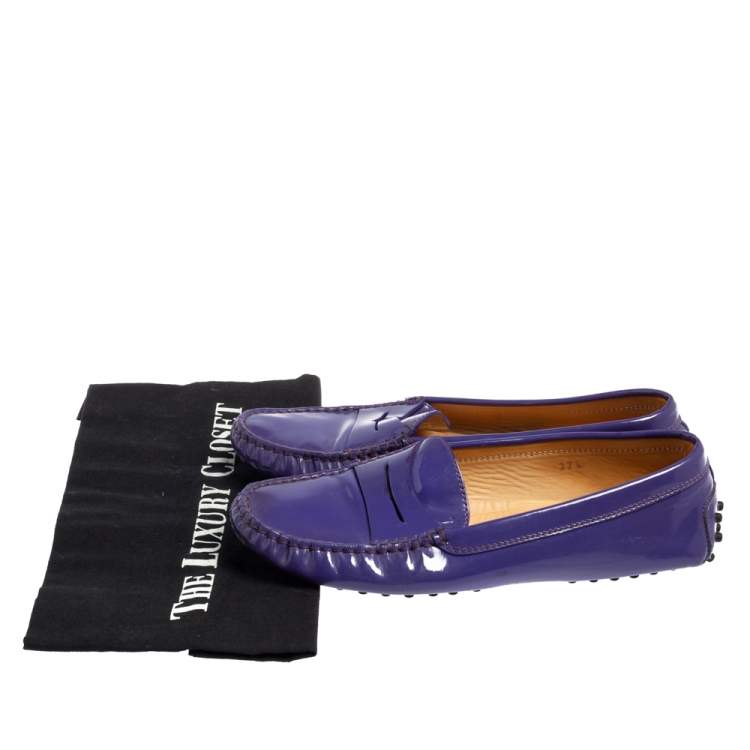 مملوكة مسبقًا Tod's Purple Patent Leather Gommini Penny Loafers Size 37.5