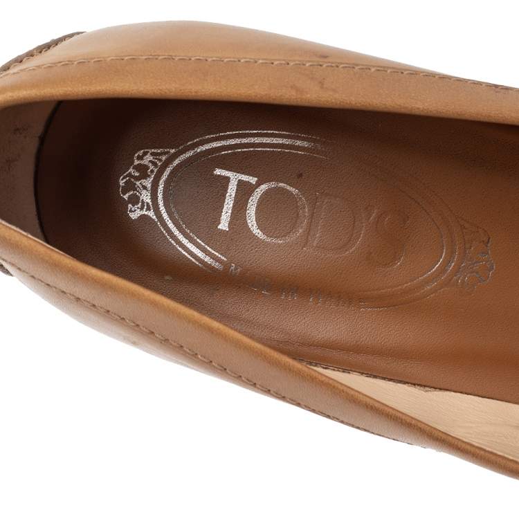 Pre Owned Tod's Beige Leather Block Heel Loafer Pumps Size 37