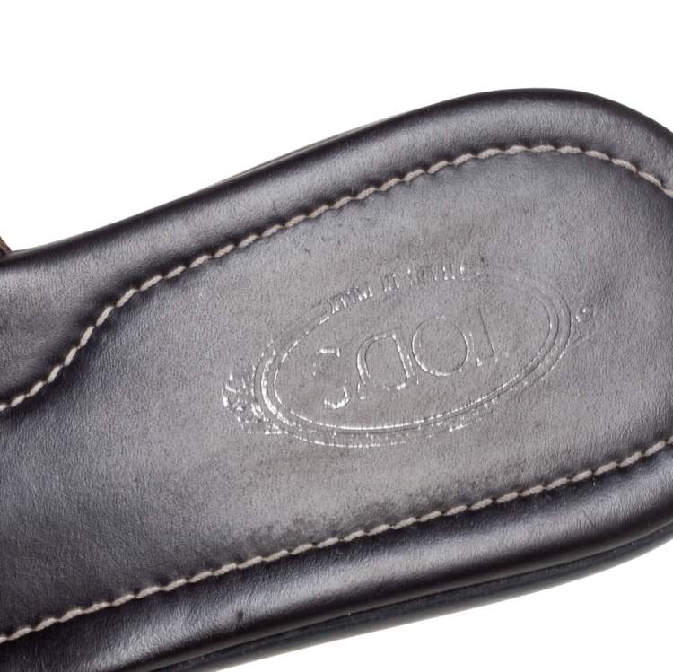 Pre Owned Tod's Dark Brown Leather Buckle Detail Flats Size 38