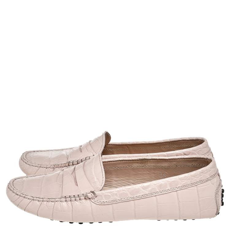مملوكة مسبقًا Tod's Pink Croc Embossed Leather Slip On Loafers Size 36