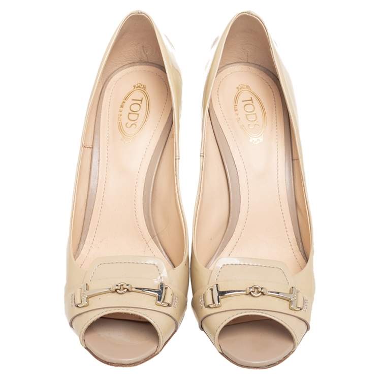Pre Owned Tod's Beige Patent Leather Horsebit Open Toe Loafer Pumps Size 38