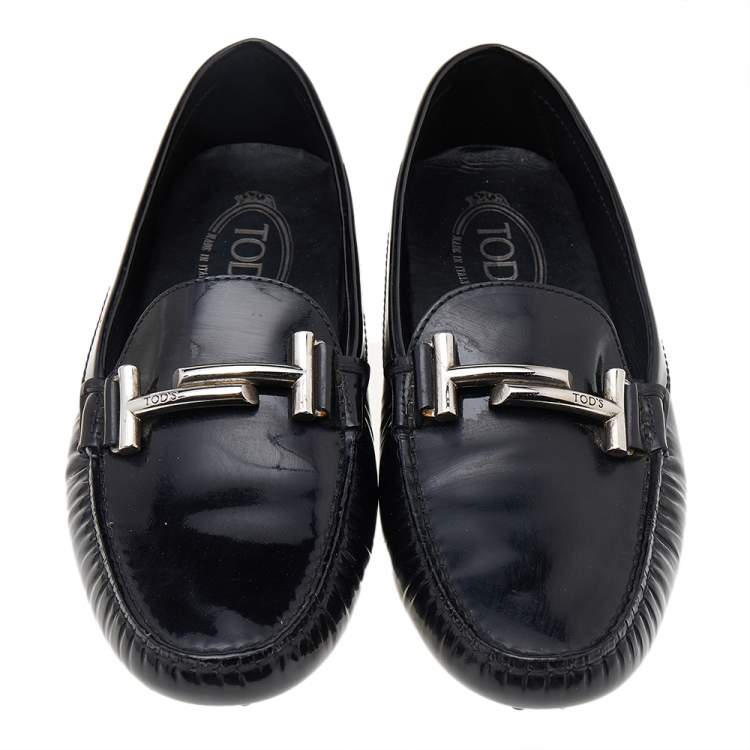 Pre Owned Tod's Black Patent Leather Slip on Loafers Size 39