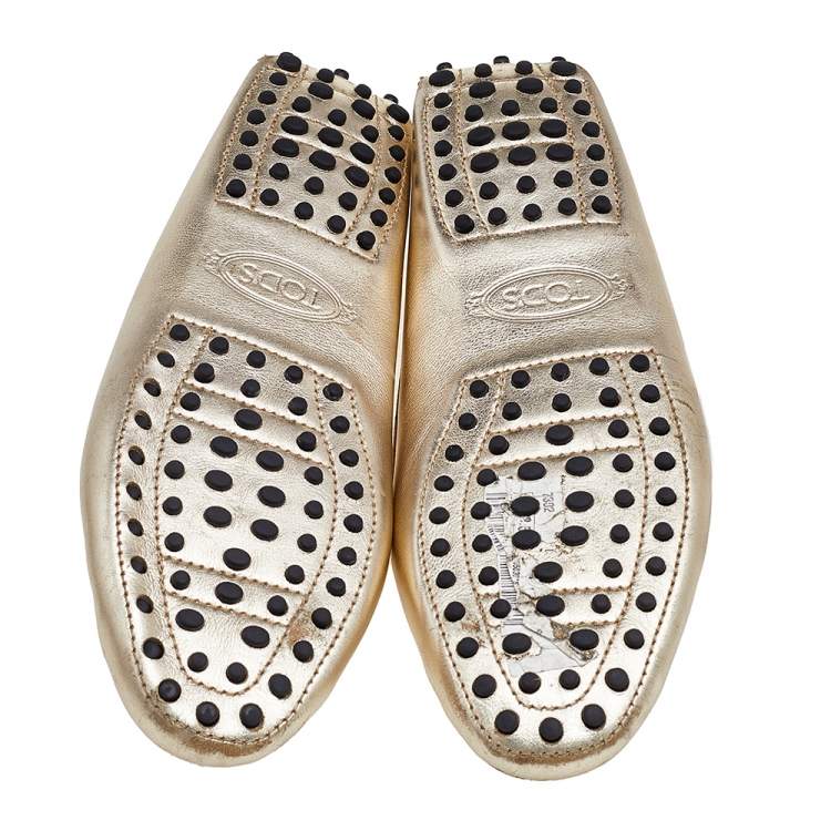 Pre Owned Tod's Gold Leather Bow Slip On Loafers Size 38.5