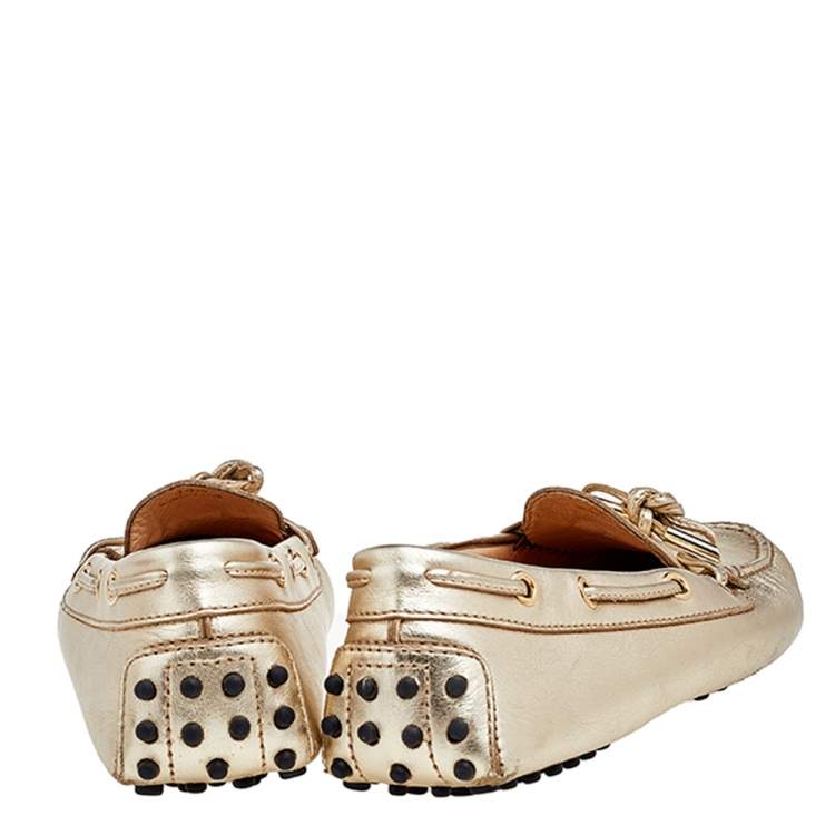 Pre Owned Tod's Gold Leather Bow Slip On Loafers Size 38.5