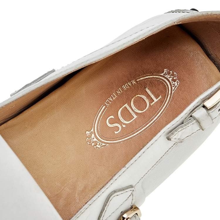 Pre Owned Tod's White Leather Fringe Slip on Loafers Size 39