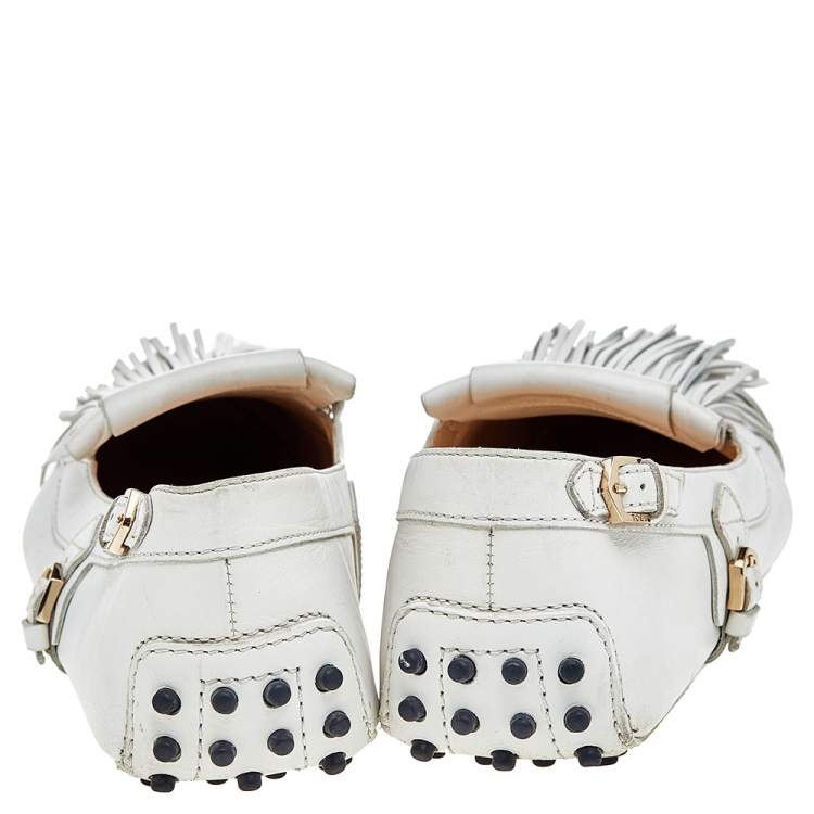 Pre Owned Tod's White Leather Fringe Slip on Loafers Size 39