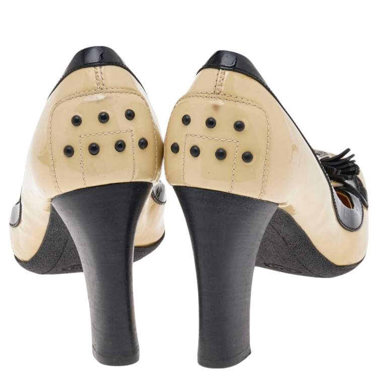 Pre Owned Tod's Beige/Black Patent Leather Tassel Loafer Pumps Size 41