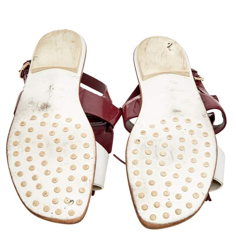 Pre Owned Tod's Burgundy/White Patent Leather And Leather Fringe Flat Sandals Size 38.5