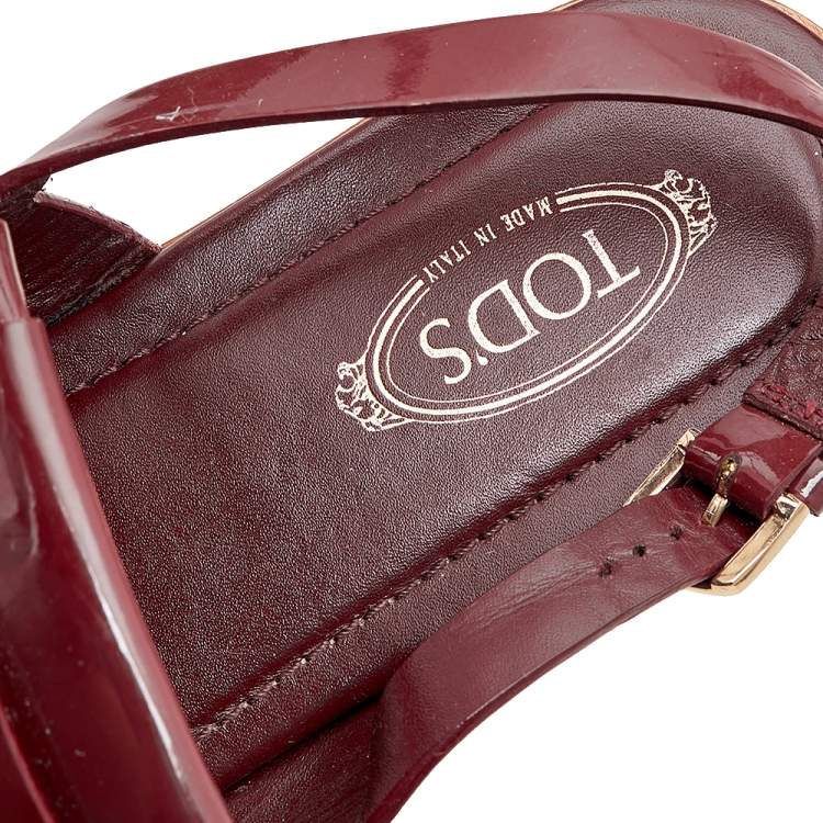 Pre Owned Tod's Burgundy/White Patent Leather And Leather Fringe Flat Sandals Size 38.5