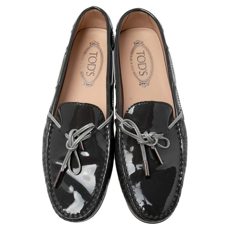 Pre Owned Tod's Dark Grey Patent Leather  New Gommini Loafers Size 39