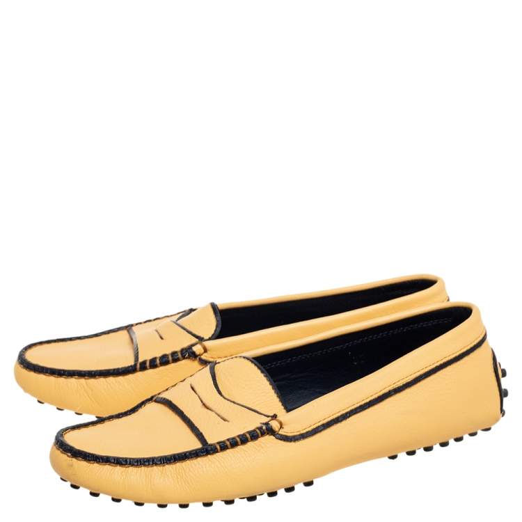 Pre Owned Tod's Yellow/Black Leather Gommini Driver Loafers Size 38