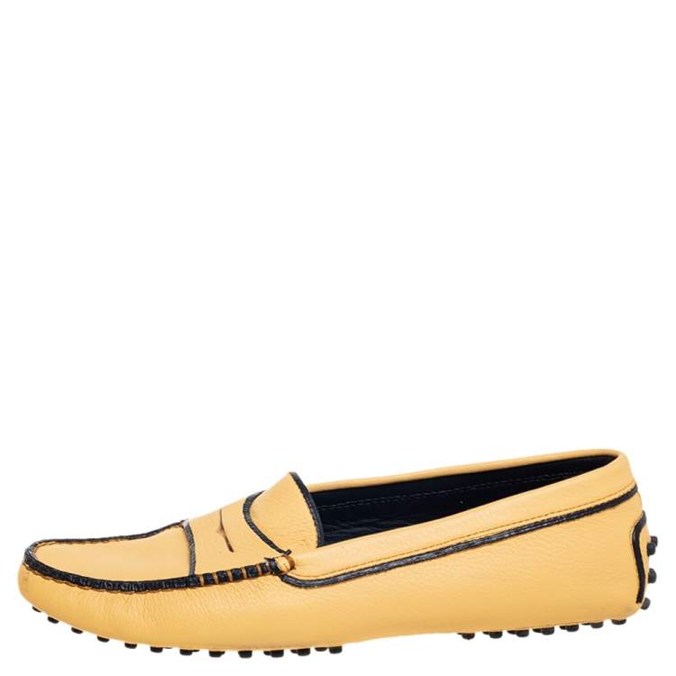Pre Owned Tod's Yellow/Black Leather Gommini Driver Loafers Size 38