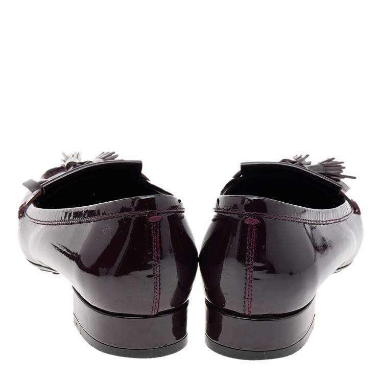 Pre Owned Tod's Burgundy Patent Leather Fringe Slip On Loafers Size 37.5