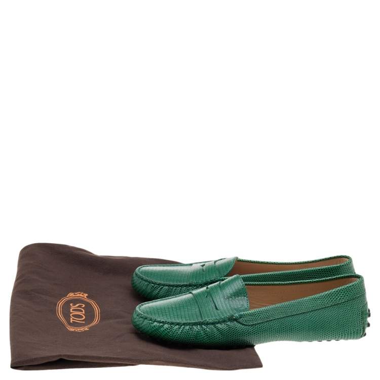 Pre Owned Tod's Green Lizard Embossed Leather Gommino Slip On Loafers Size 38