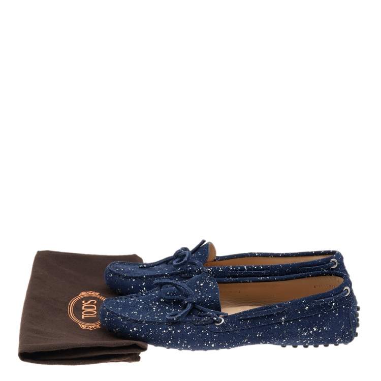 Pre Owned Tod's Blue/Silver Suede Gommino Bow Slip On Loafers Size 38