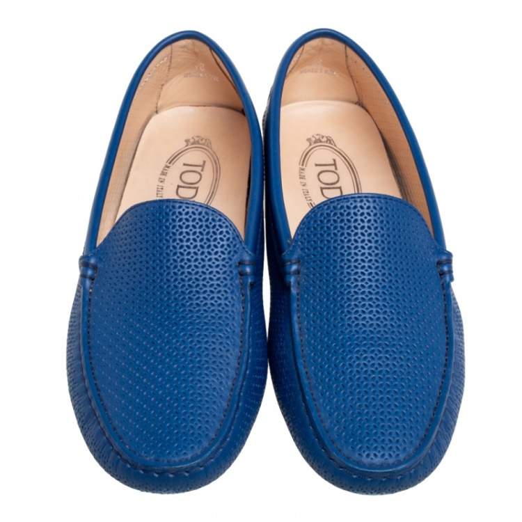 مملوكة مسبقًا Tod's Royal Blue Perforated Leather Driver Loafers Size 38